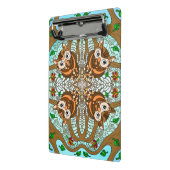 フクロウ曼荼羅の手書きアートワーク ミニクリップボード (アングル2)