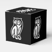 フクロウ記号（白） フェイバーボックス (正面サイド)