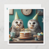 フクロウ食べ物ズケーキおもしろいフクロウ誕生日招待状 招待状 (正面/裏面)