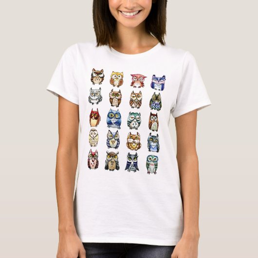 フクロウ19匹、ネコ1匹 Tシャツ (正面)