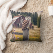 フクロウ・オン・フェンス・ポスト クッション (ブランケット)