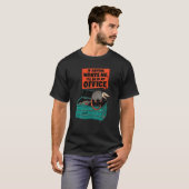 フクロネズミのゴミユーモア Tシャツ (正面フル)