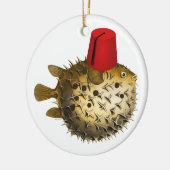 フグはフェズ、ヴィンテージ、ユーモアを着て セラミックオーナメント (左)