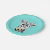フットボールのサッカーボールを持つユキヒョウカブス ペーパープレート (アングル)