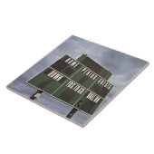 フットボールのスコアボードおよび雨雲 タイル (側面)