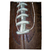 フットボールのスポーツ ミディアムペーパーバッグ (裏面)