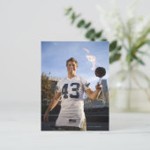 フットボールの試合の前のテールゲートパーティ インビテーションポストカード (スタンド正面)