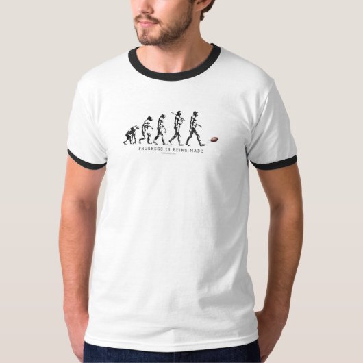 フットボールの進歩 Tシャツ (正面)