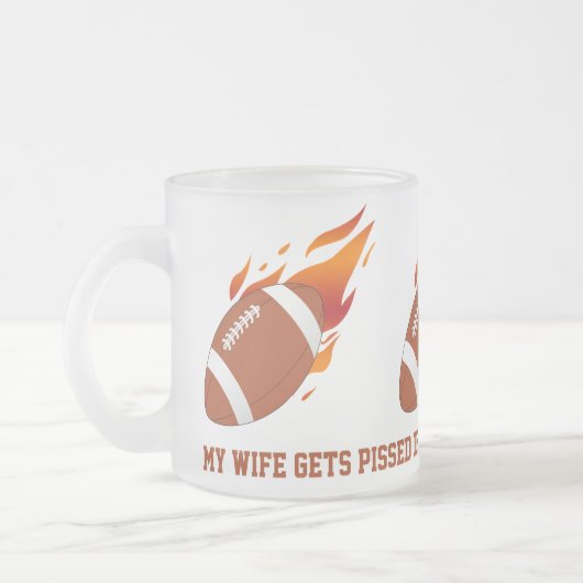 フットボールの風刺によって曇らされるマグ フロストグラスマグカップ (左)