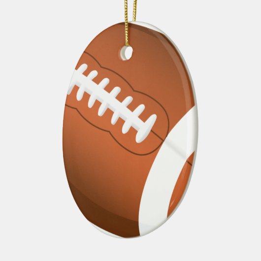 フットボールは星のコーチを演じる球のチームスポーツを遊ばします セラミックオーナメント (左)
