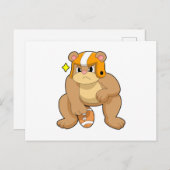 フットボールスポーツでのクマ ポストカード (正面/裏面)