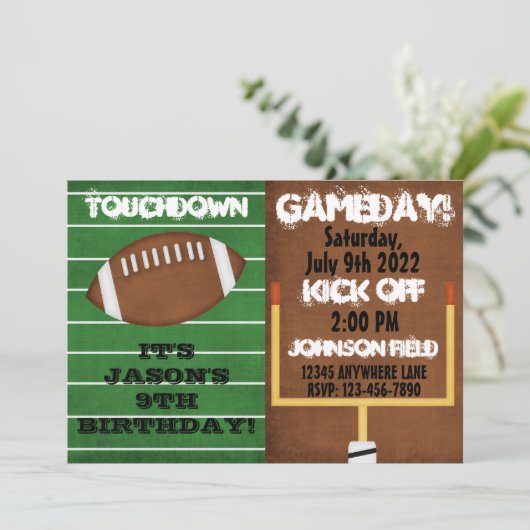 フットボールタッチダウンバースデーパーティ招待状 招待状 (スタンド正面)