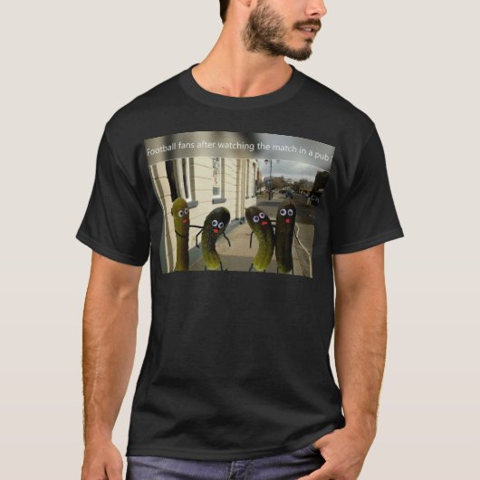 フットボールファンTシャツ Tシャツ (正面)