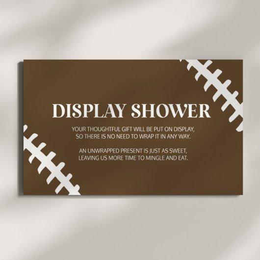 フットボール白色茶色の赤ちゃんシャワー表示シャワー エンクロージャーカード