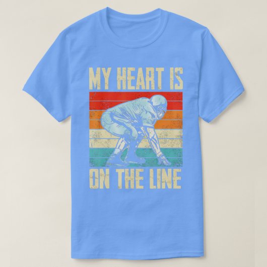 フットボール私のハートはラインの攻撃的なラインマン上にある Tシャツ (デザイン正面)