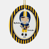 フットボール選手のお兄さんのクリスマスのオーナメント セラミックオーナメント (右)