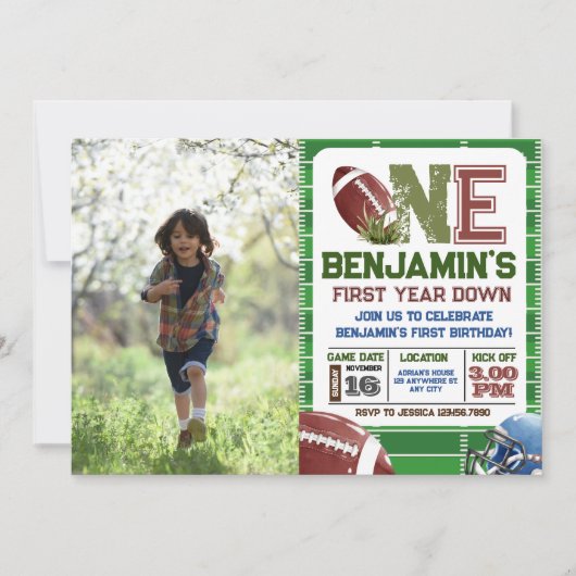 フットボール1年目ダウン写真誕生日 招待状 (正面)