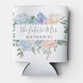 フューチャー ミセス ダスティーブルー＆ピンク フラワーリング 缶クーラー (正面)