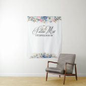 フューチャー ミセス フローラル ブライダル シャワー バックドロップ タペストリー (インサイチュ)