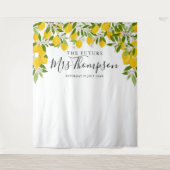 フューチャー ミセス レモン ブライダル シャワー フォト バックドロップ タペストリー (正面)