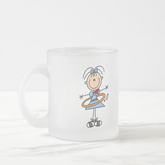 フラのたがの棒の姿のTシャツおよびギフト フロストグラスマグカップ (左)