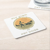 フライアイとペットの犬 – フライアイ釣りデザイン スクエアペーパーコースター (アングル)