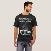 フライタイイングが好きな人のためのワインドリンカーデザイン Tシャツ (正面フル)