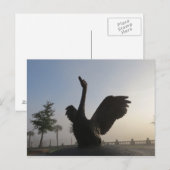 フライト中の白鳥ブルー背景レイケランド州，フロリダ ポストカード (正面/裏面)