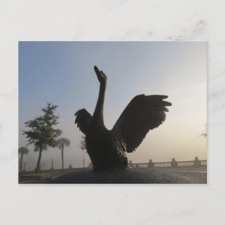 フライト中の白鳥ブルー背景レイケランド州，フロリダ ポストカード