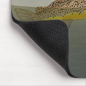 フライフィッシングのブラウンマス マウスパッド (コーナー)