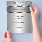 フライヤーエレガントクラシーシルバーエンボスフローラ チラシ (手)