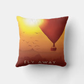 フライ遠くに熱気球夕べ空 クッション (裏面)