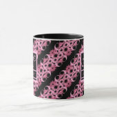 フラクタルピンクとブラックのモノグラム マグカップ (中央)