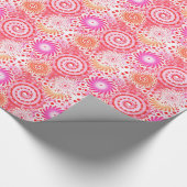 フラクタル旋回パターン、サンゴ、ピンク、クリーム ラッピングペーパー (角)