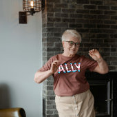 フラグが設定された同盟国を移動 Tシャツ