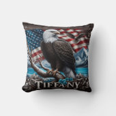 'フラグの背景を持つ分岐のイーグル' クッション (正面)