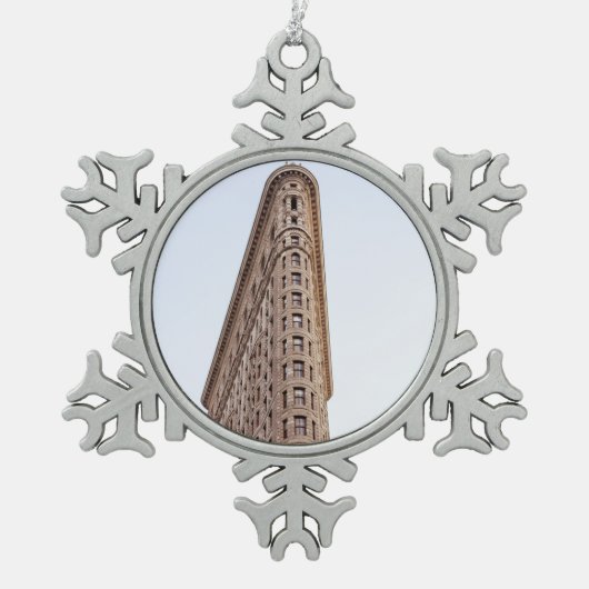 フラチロン建物 スノーフレークピューターオーナメント (正面)