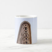 フラチロン建物 モーフィングマグカップ (中央)