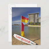 フラッグとサーフレスキューボード ポストカード (正面/裏面)