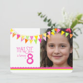 フラッグカラフルガールズ8歳の誕生日パーティーピンク 招待状 (スタンド正面)