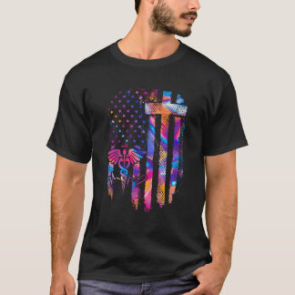 フラッグクロスナース愛国的なアメリカの看護学生 Tシャツ