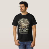 フラッグスタッフシティ – アリゾナ州 Tシャツ (正面フル)