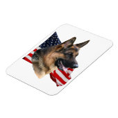 フラッグマグネットを持つドイツの羊飼い犬の頭 マグネット (左側)