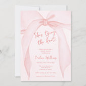 フラッシュピンクのボウ 彼女は結婚する ブライダルシャワー 招待状 (正面)
