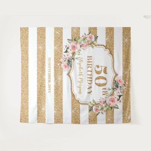 フラッシュピンクの花模様にゴールドのグリッターが入った50歳の誕生日 タペストリー (正面(横))