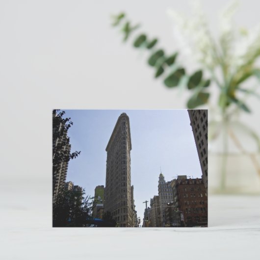 フラットアイアン建物はがき ポストカード (スタンド正面)