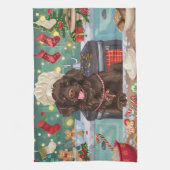 フラットコートレトリエバーホリデーベーキング:クリスマス キッチンタオル (縦)