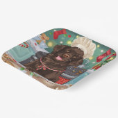 フラットコートレトリエバーホリデーベーキング:クリスマス ペーパープレート (傾斜あり)