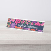 フラットフローラルパターン手書き署名 – ネイビー デスクネームプレート (正面)