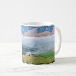 フラットヘッド川の雲 コーヒーマグカップ